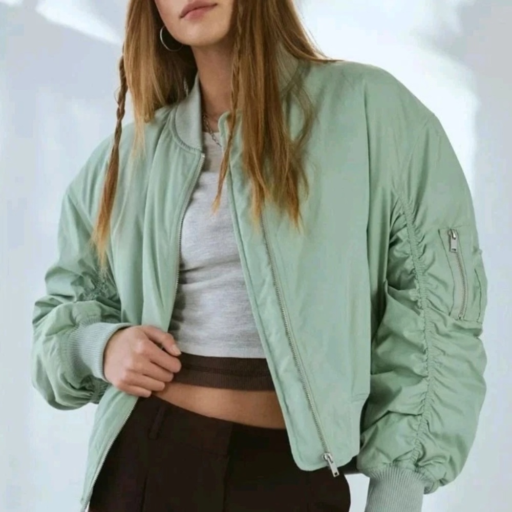 Urban Outfitters BDG M Charlie Barrel Sleeve jacket OVERSIZED Bomber NWT